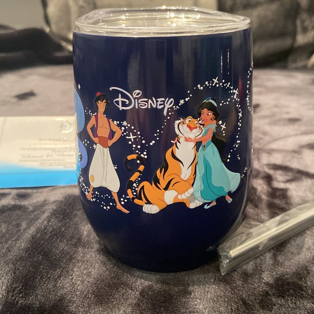 Exclusive Aladdin Disney Tumbler Limited edition with certificate NEW